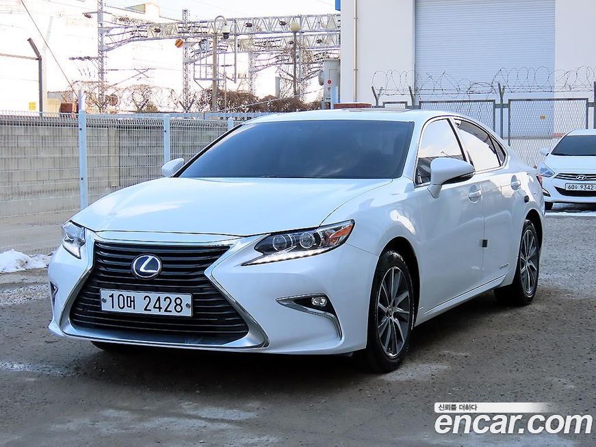 Lexus ES 2018