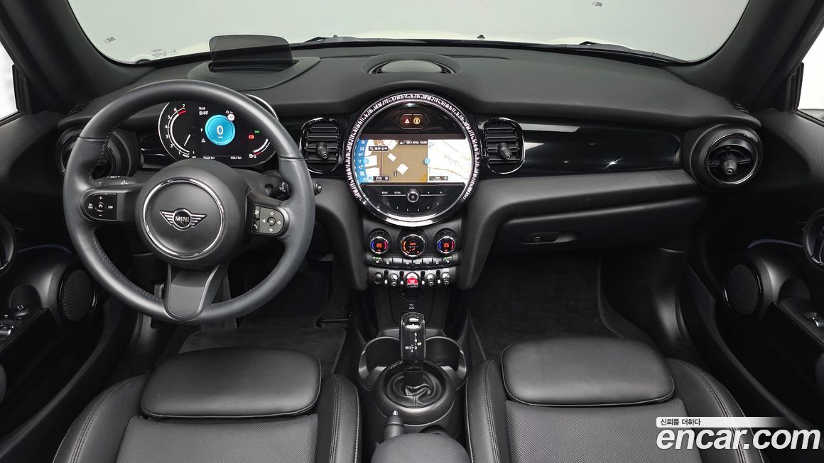 Mini Cooper Convertible 2022