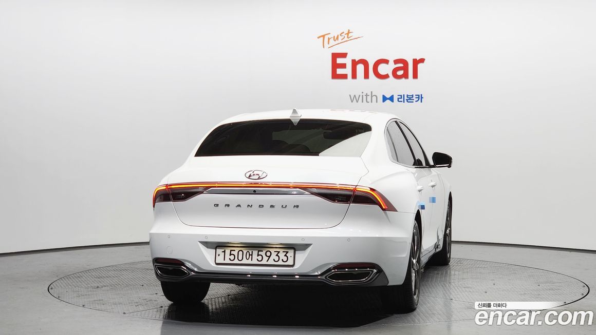 Hyundai Grandeur 2022