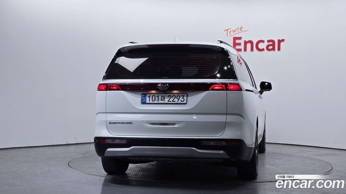 Kia Canival 2021