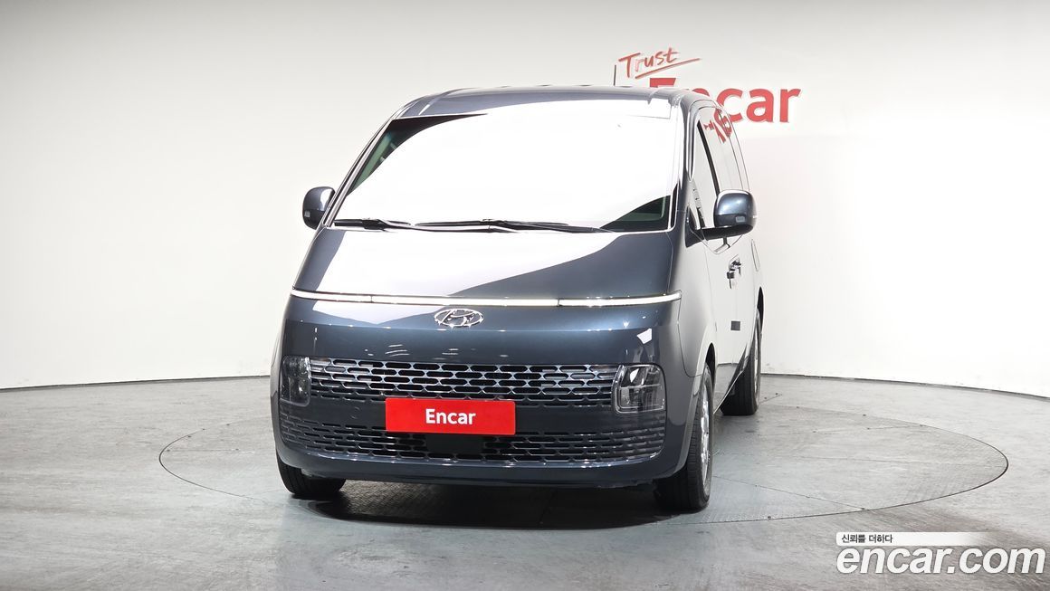 Hyundai Staria 2022