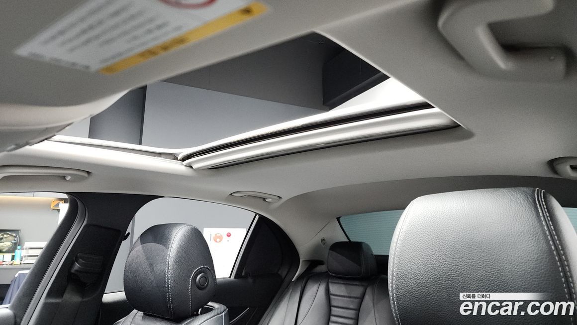 Mercedes-Benz E-Class 2018