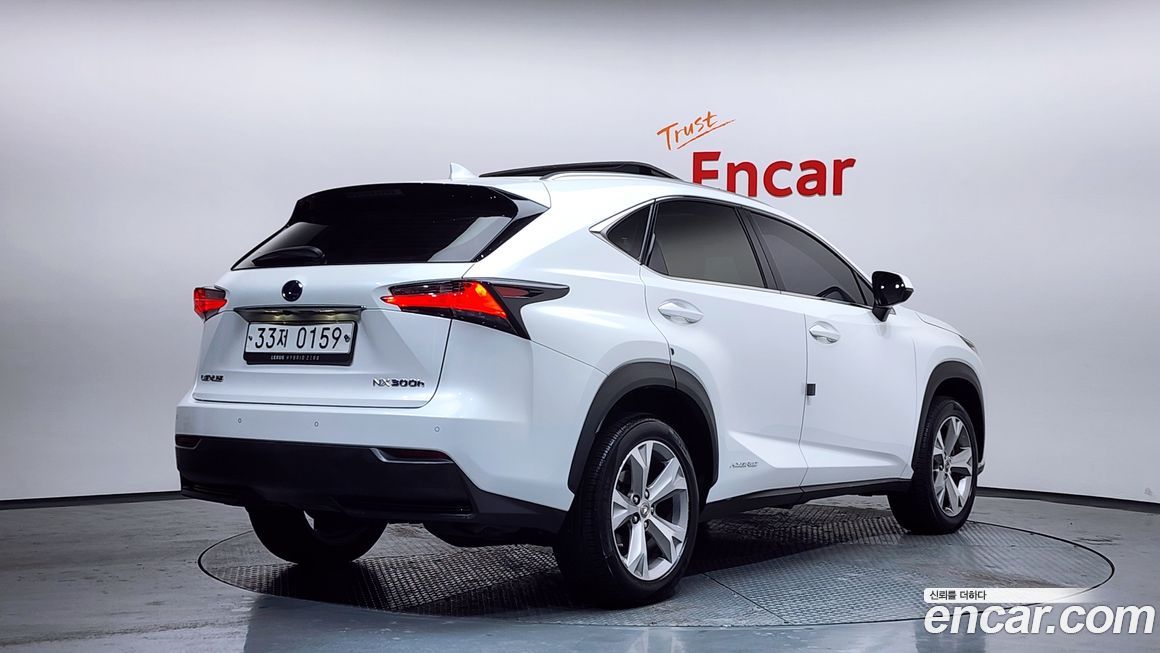 Lexus NX 2016