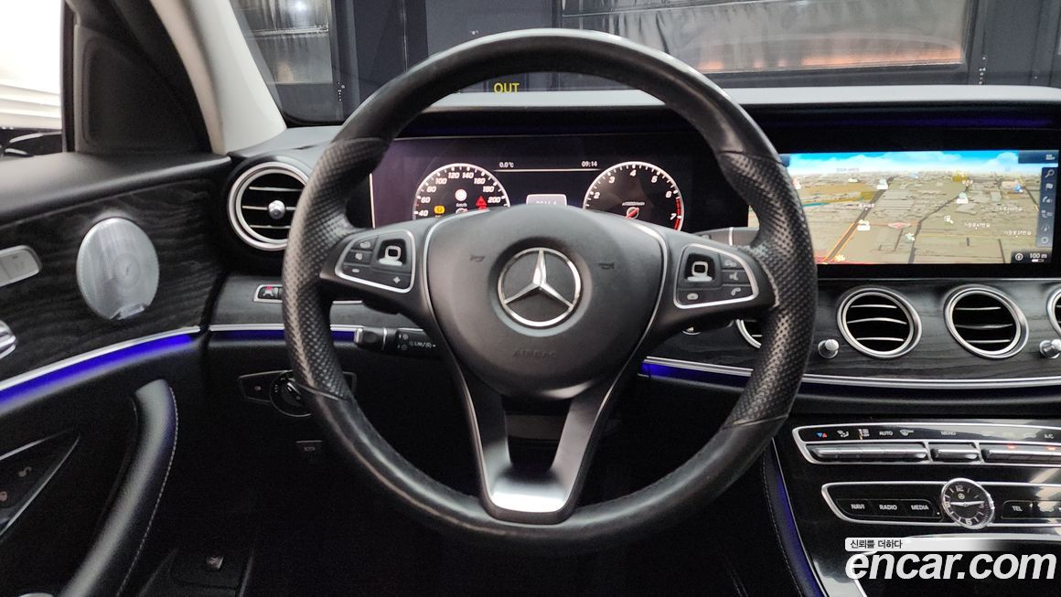 Mercedes-Benz E-Class 2018