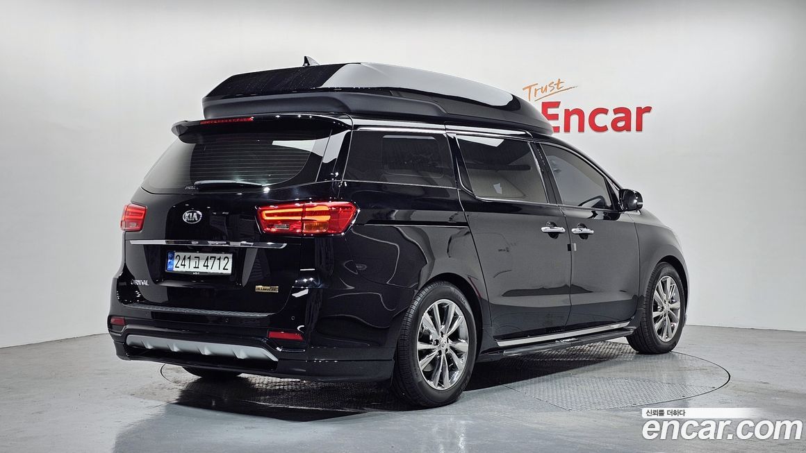 Kia Canival 2019