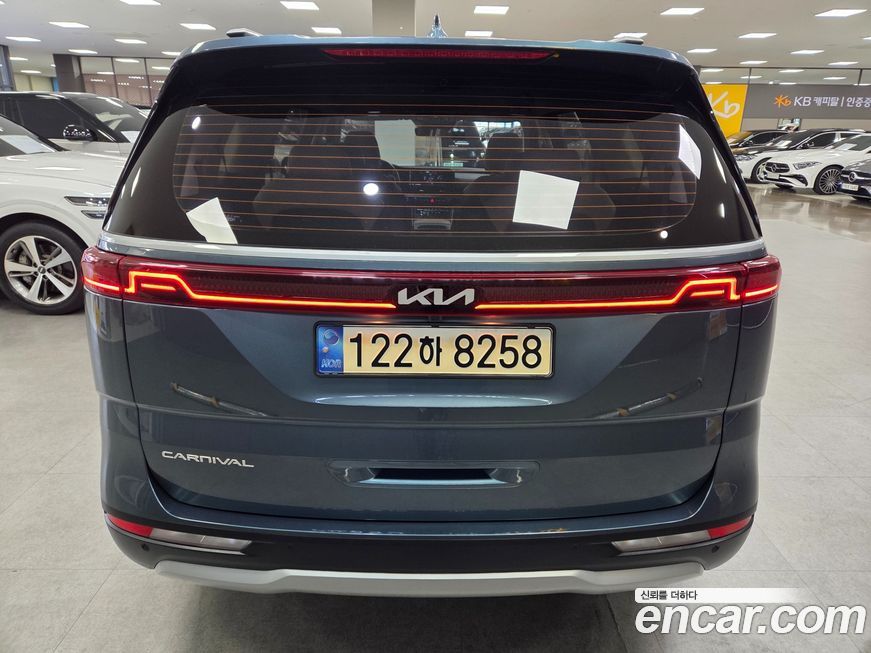 Kia Canival 2022