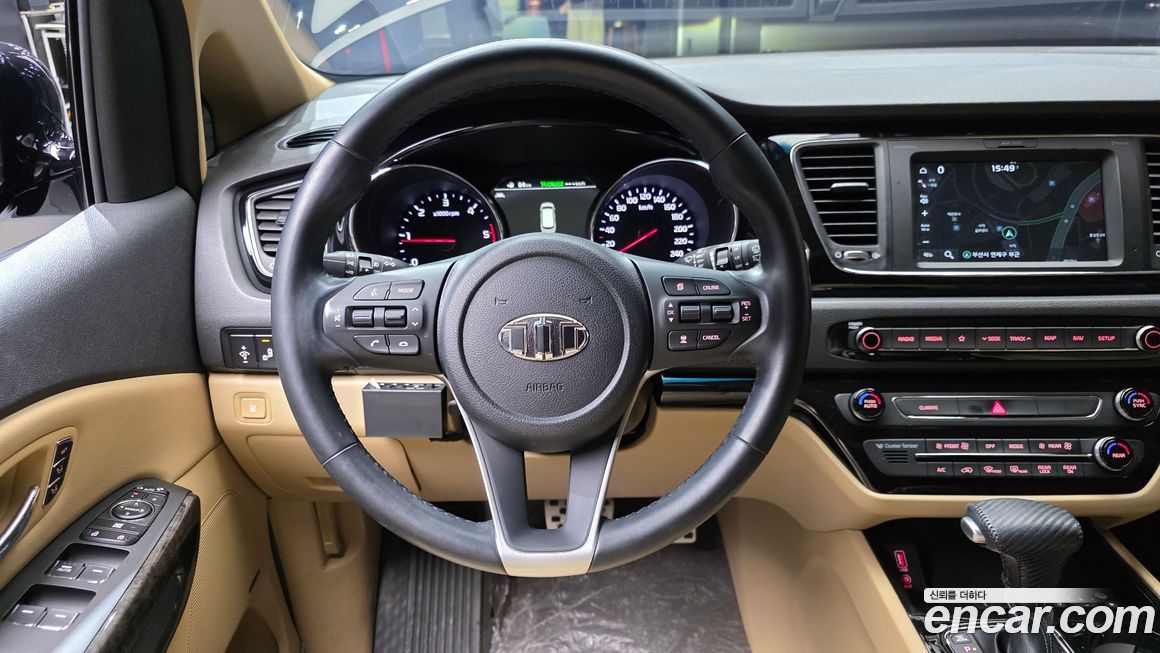 Kia Canival 2019