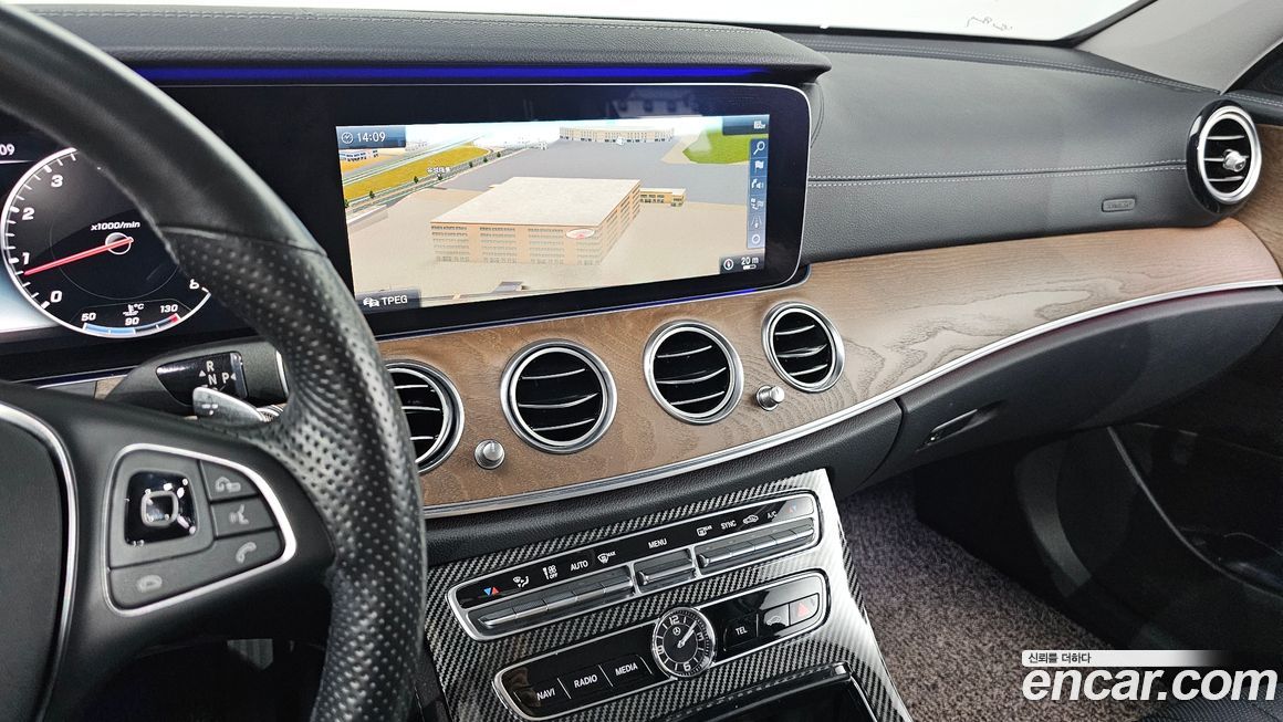 Mercedes-Benz E-Class 2018