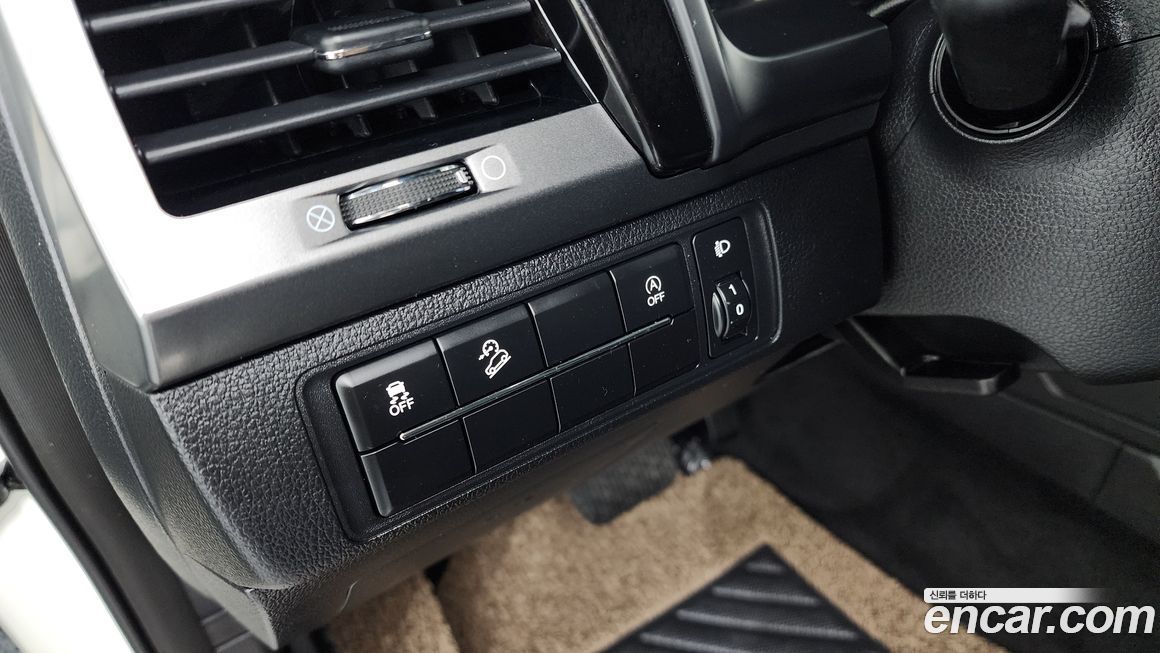 KG_Mobility_Ssangyong Rexton 2023