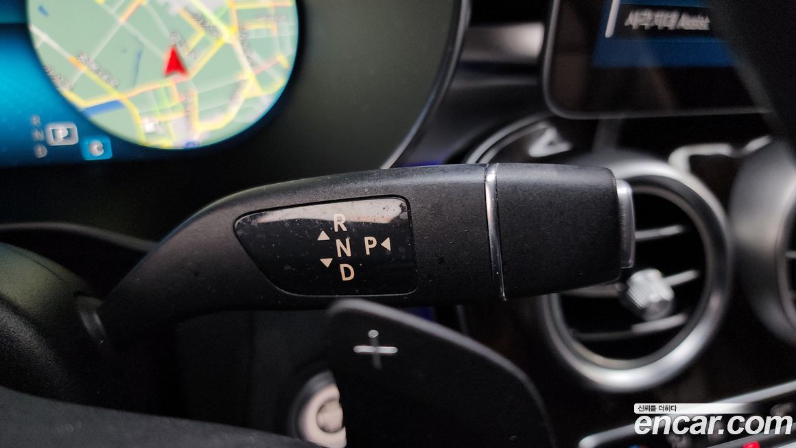 Mercedes-Benz GLC-Class 2020