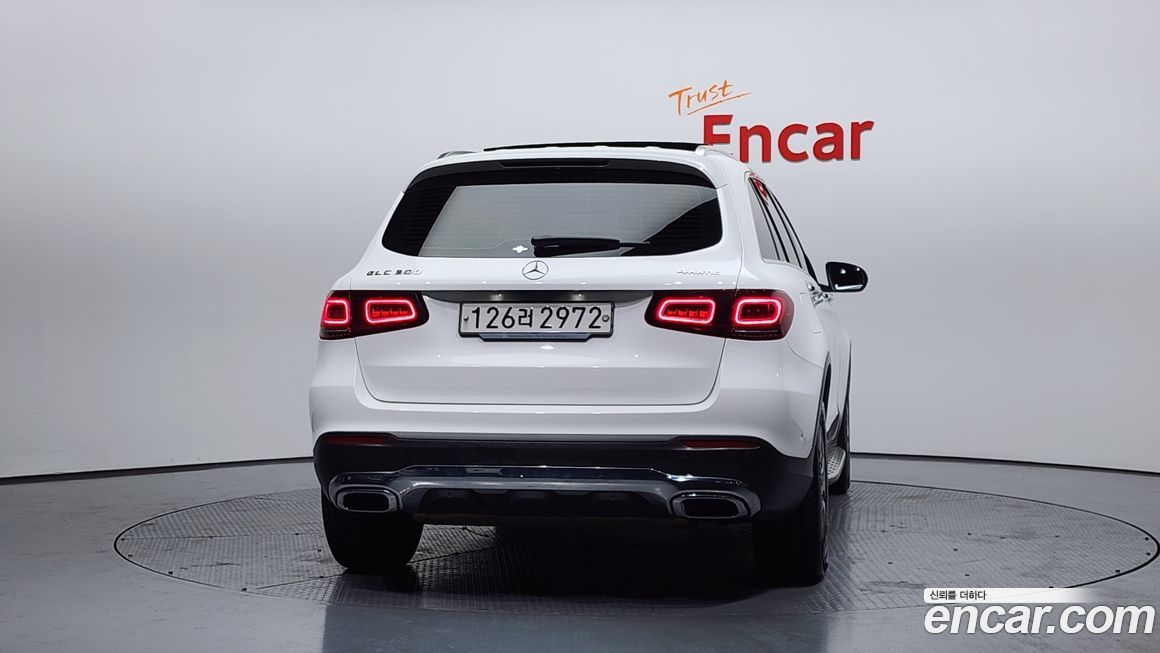 Mercedes-Benz GLC-Class 2020