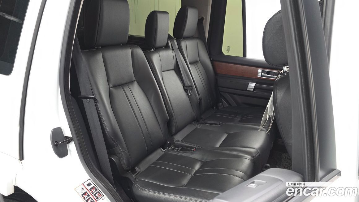 Land Rover Discovery 2015