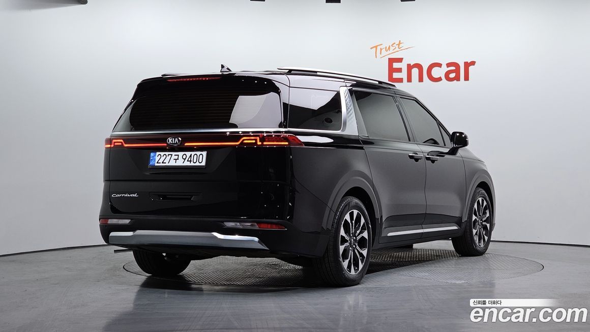 Kia Canival 2021