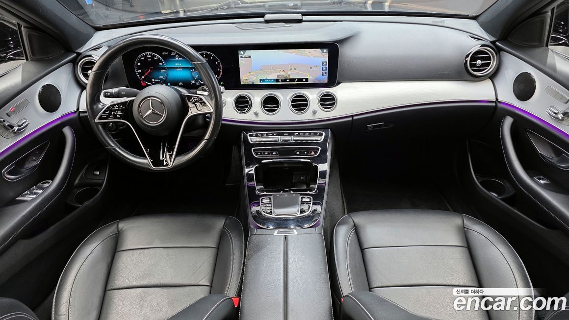 Mercedes-Benz E-Class 2021