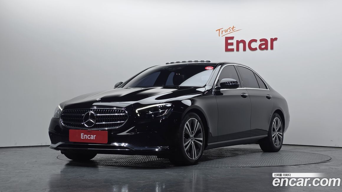 Mercedes-Benz E-Class 2021