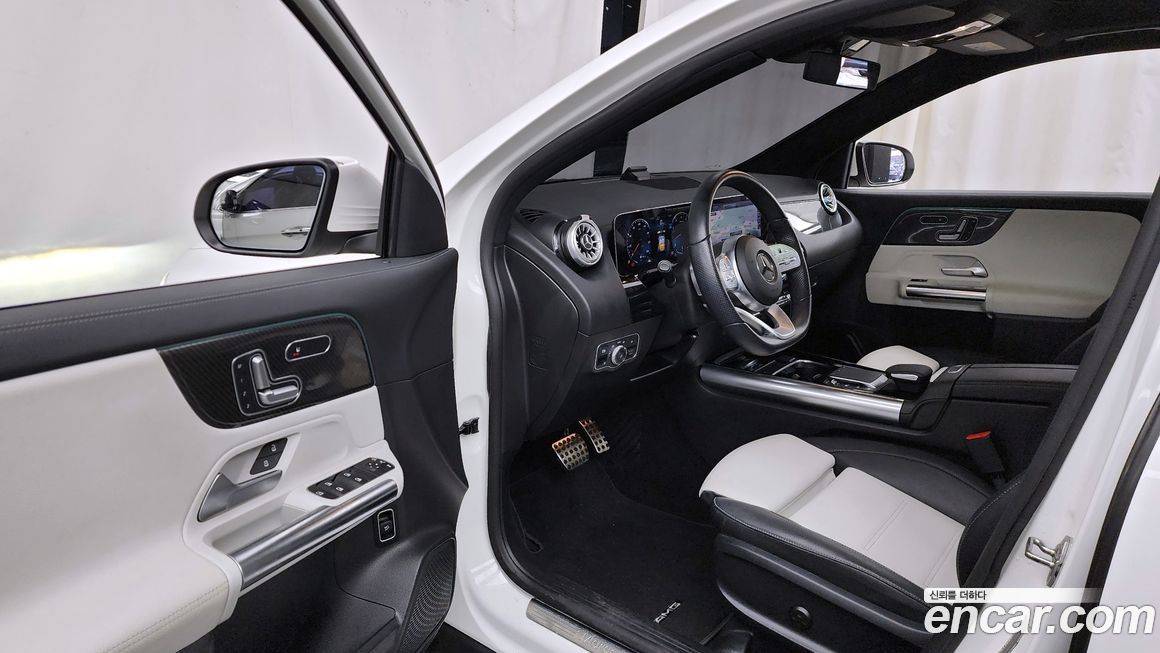 Mercedes-Benz GLA-Class 2020