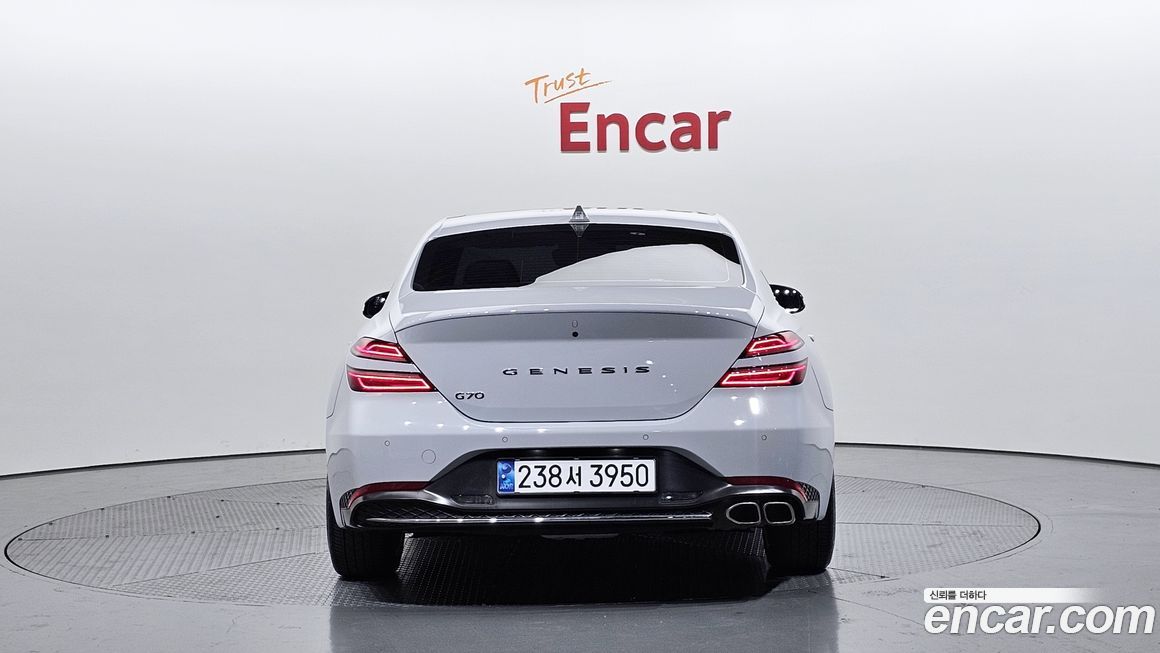 Genesis G70 2022