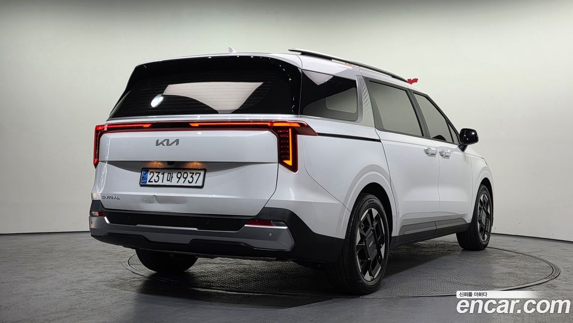 Kia Canival 2024