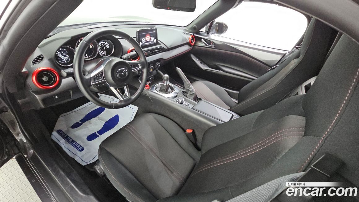 Mazda MX-5 Miata 2019