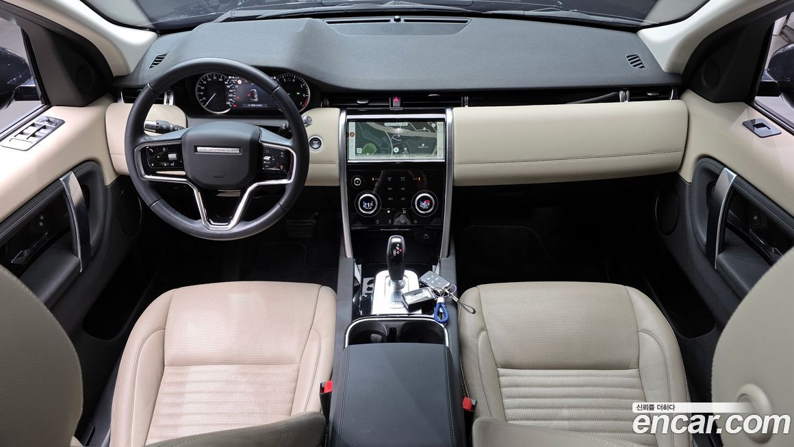 Land Rover Discovery Sport 2021