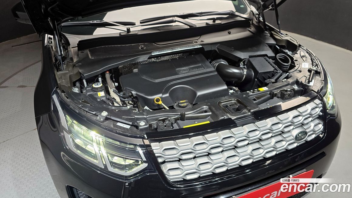 Land Rover Discovery Sport 2021