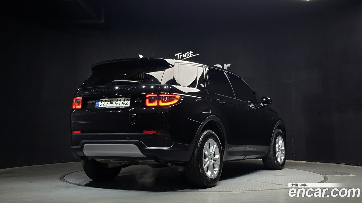 Land Rover Discovery Sport 2021