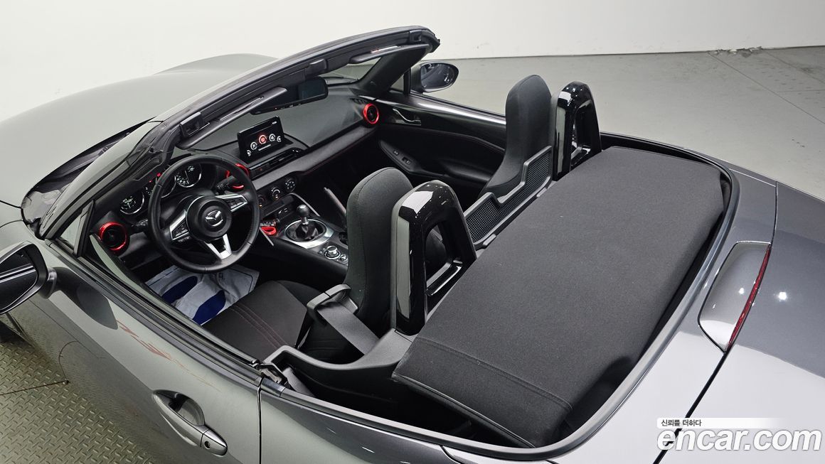 Mazda MX-5 Miata 2019