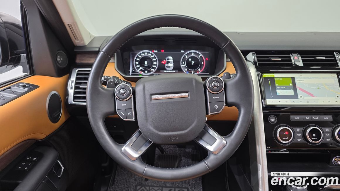 Land Rover Discovery 2018