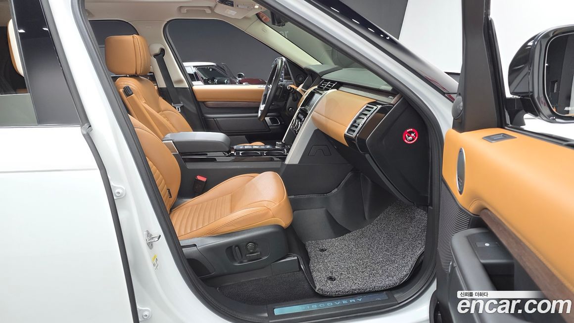 Land Rover Discovery 2018