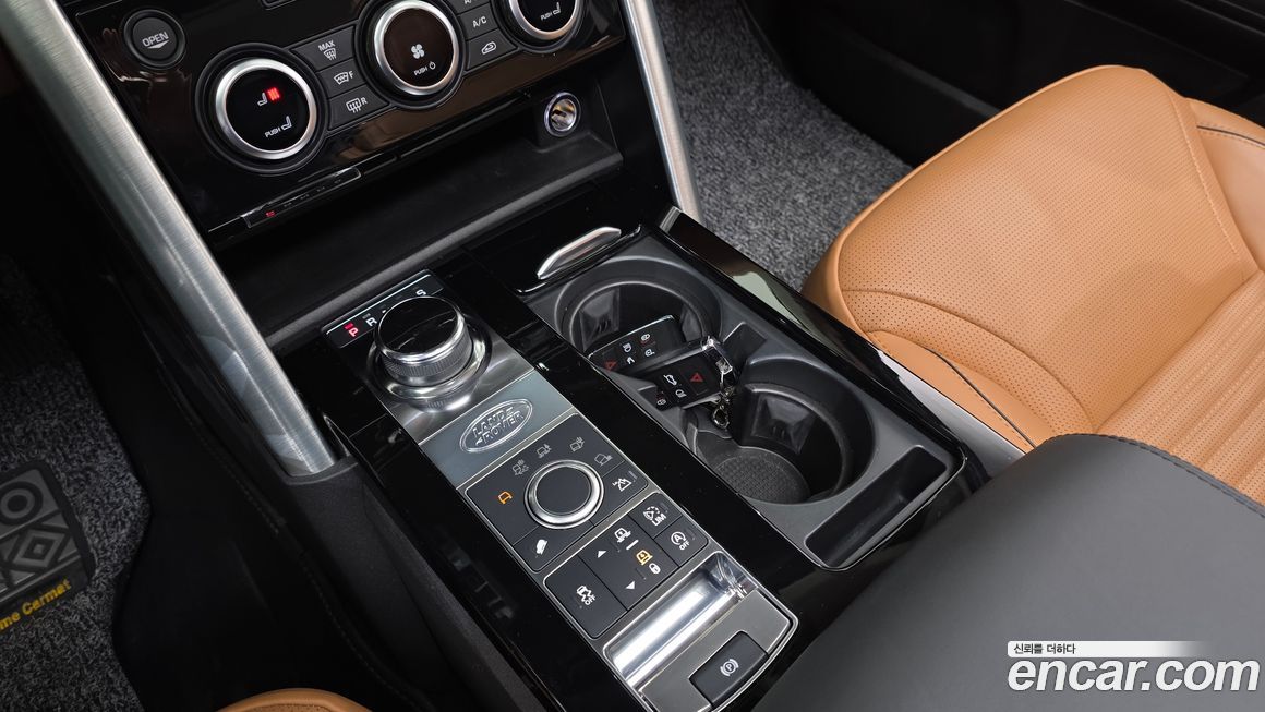 Land Rover Discovery 2018