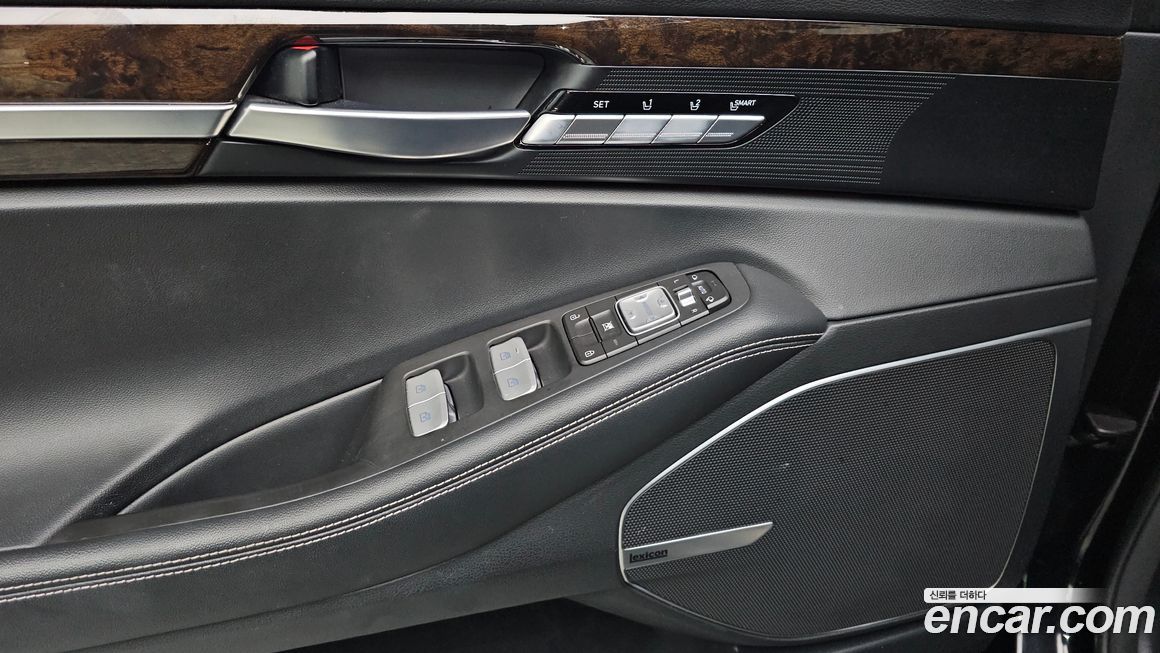 Genesis G90 2021