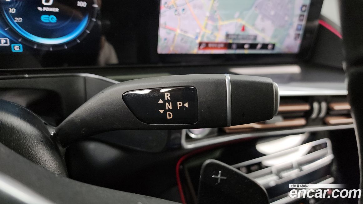 Mercedes-Benz EQC 2021