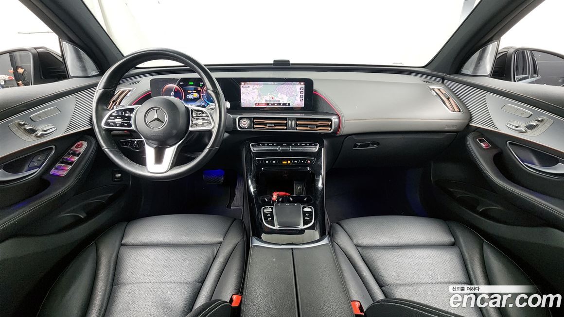 Mercedes-Benz EQC 2021