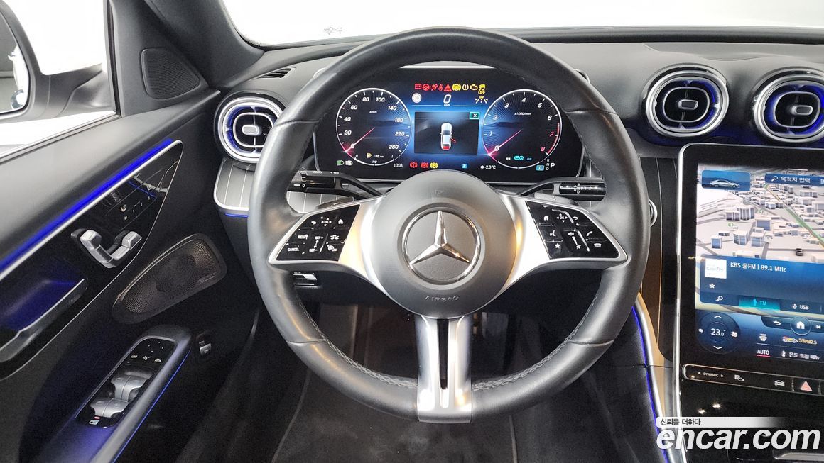 Mercedes-Benz C-Class 2022