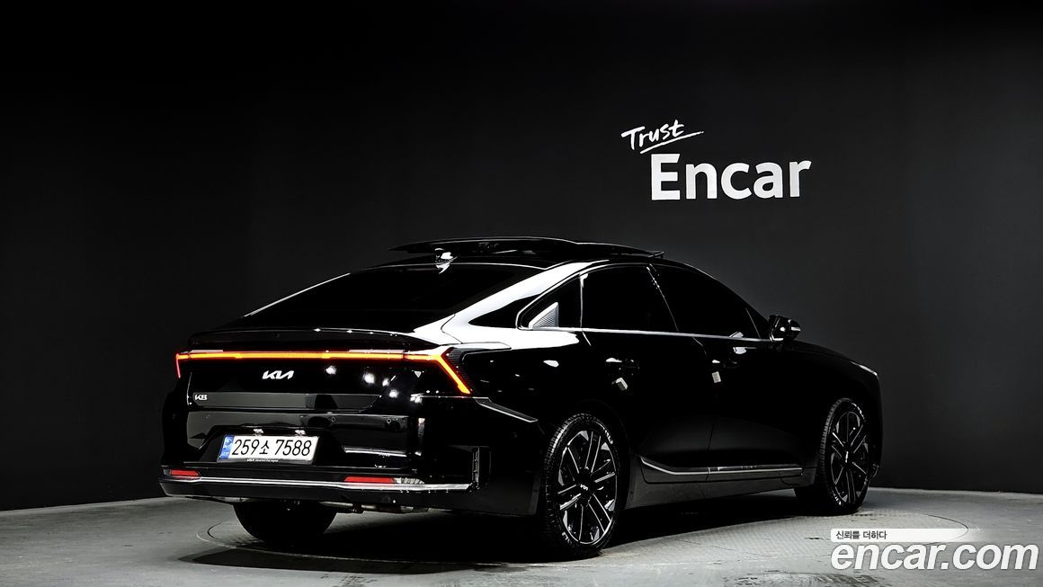 Kia K8 2025