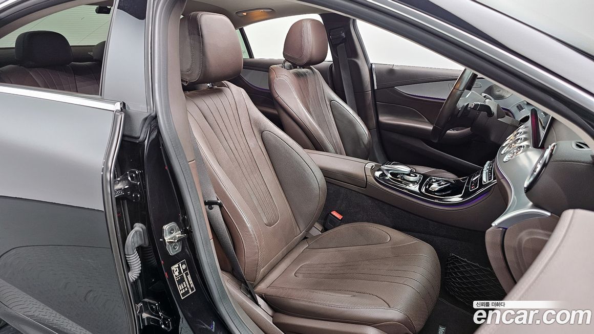 Mercedes-Benz CLS-Class 2019
