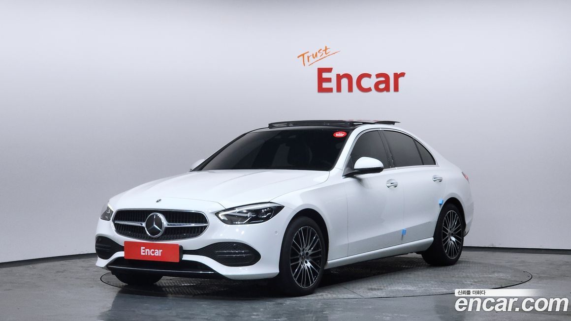 Mercedes-Benz C-Class 2022