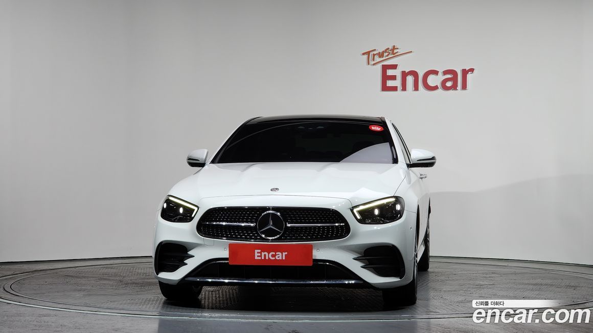 Mercedes-Benz E-Class 2021