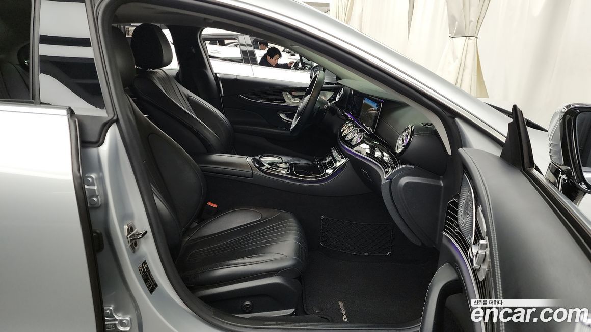Mercedes-Benz CLS-Class 2019