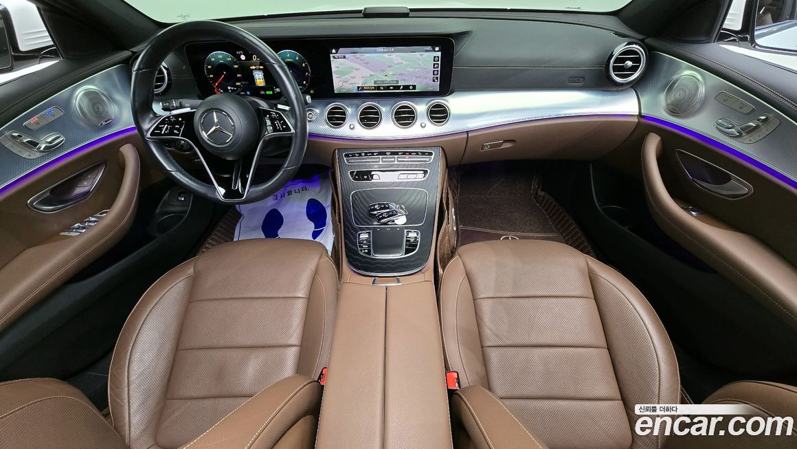 Mercedes-Benz E-Class 2021