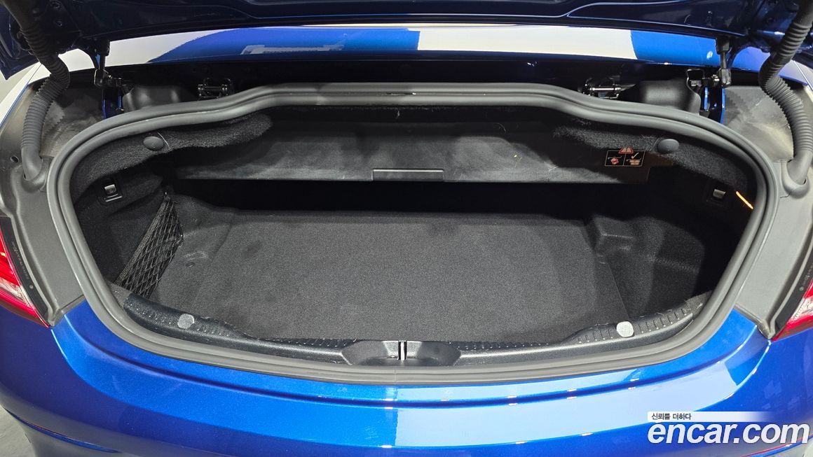 Mercedes-Benz C-Class 2022