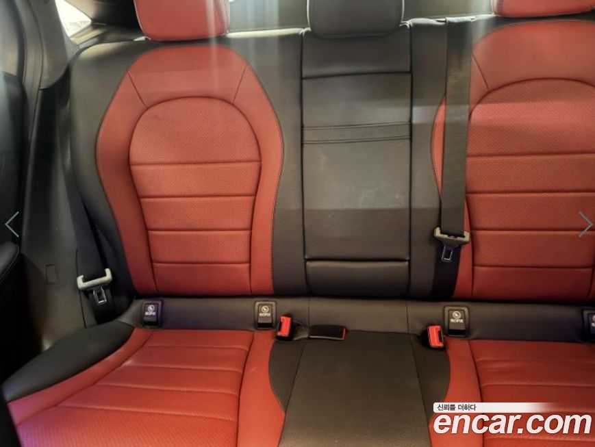 Mercedes-Benz GLC-Class 2021