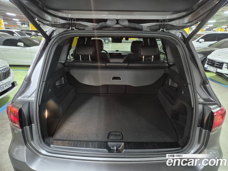 Mercedes-Benz GLB-Class 2022