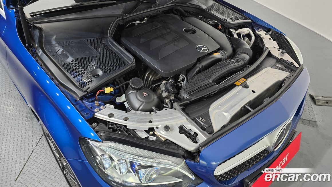 Mercedes-Benz C-Class 2022