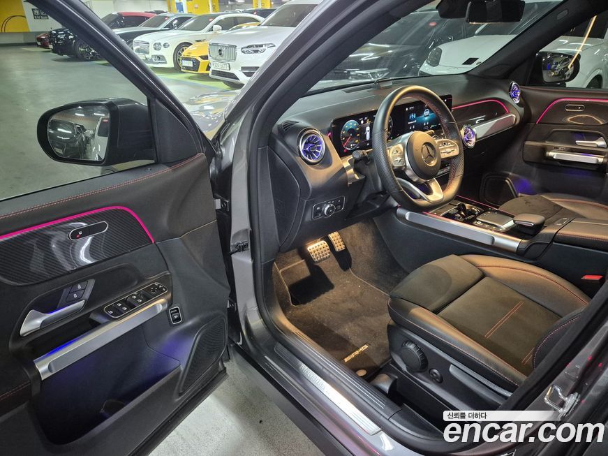 Mercedes-Benz GLB-Class 2022