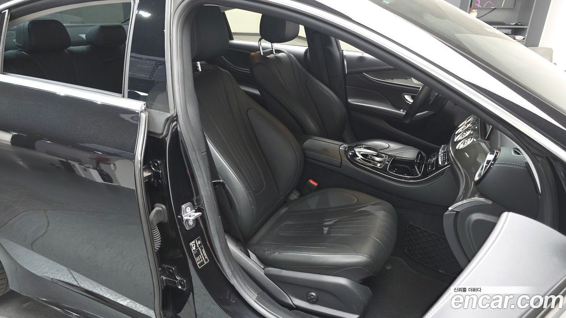 Mercedes-Benz CLS-Class 2019