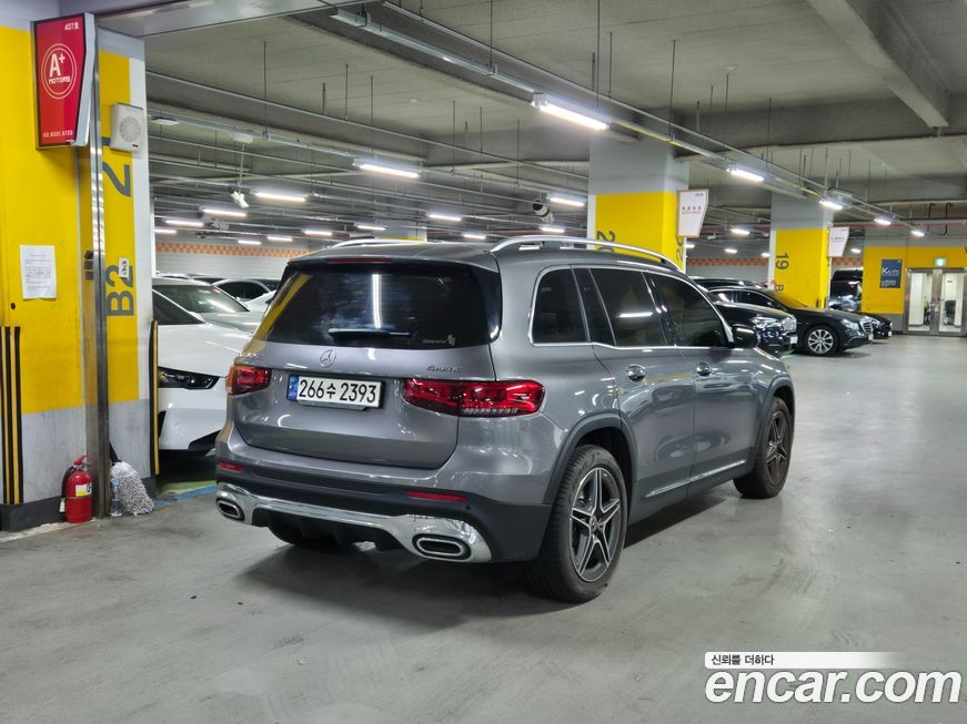 Mercedes-Benz GLB-Class 2022