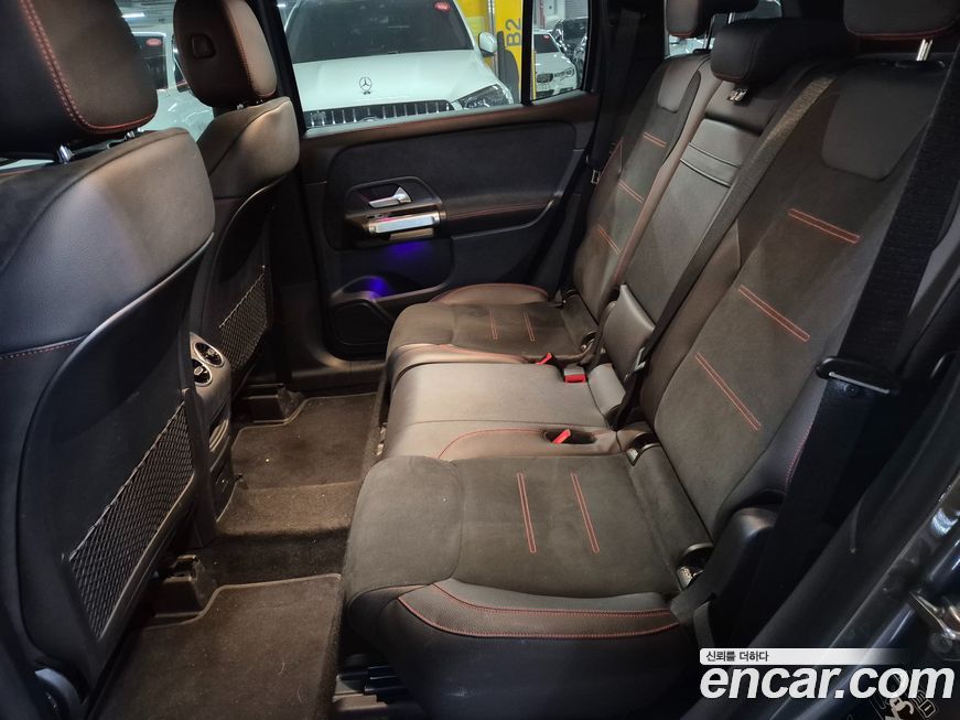 Mercedes-Benz GLB-Class 2022