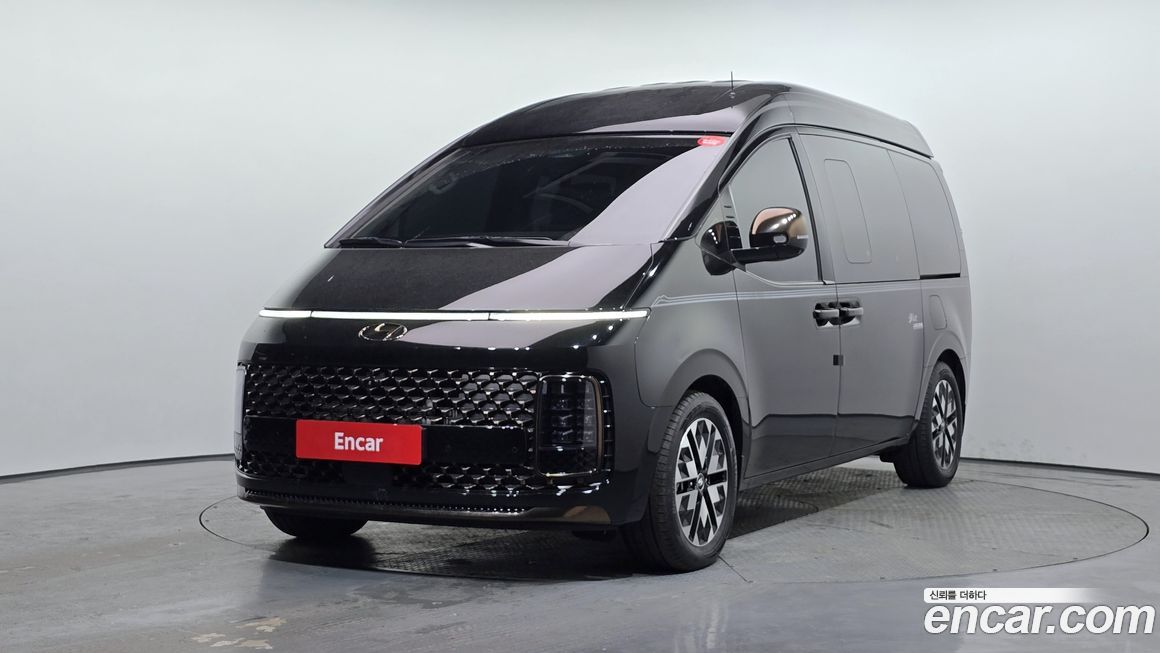Hyundai Staria 2022