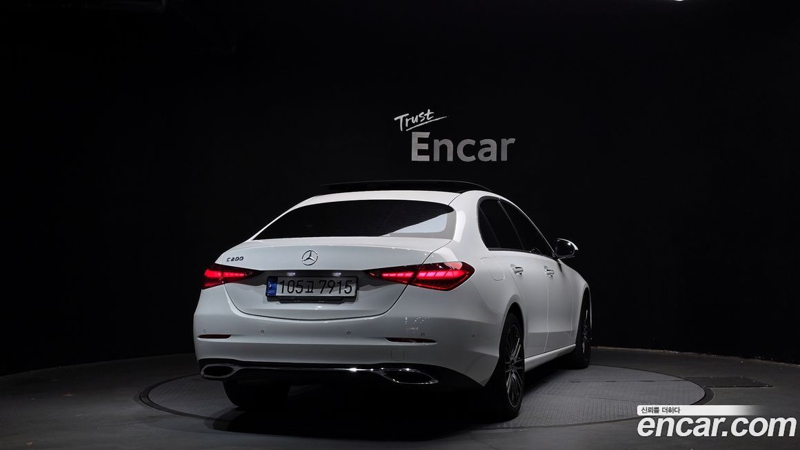 Mercedes-Benz C-Class 2023